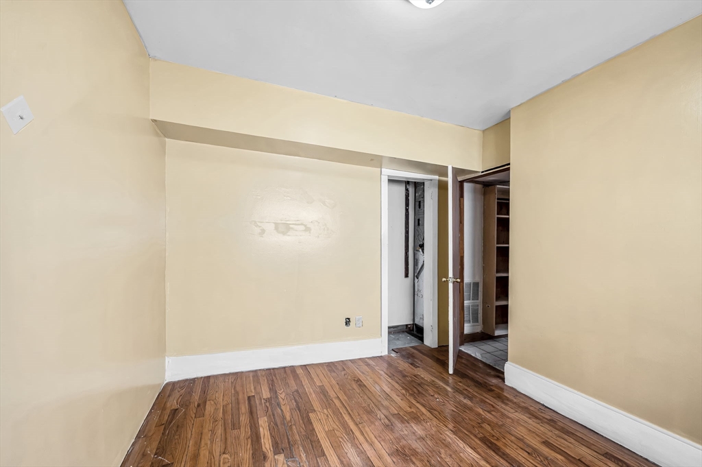 78-80 Shamrock Street Springfield, MA 01108 - Photo 16 of 29 Gallery Image 16