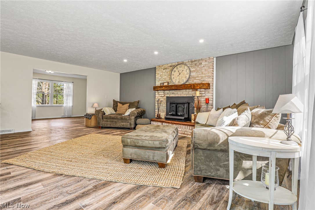 38804 Johnnycake Ridge Road Willoughby, OH 44094 - Photo 6 of 34 Gallery Image 6