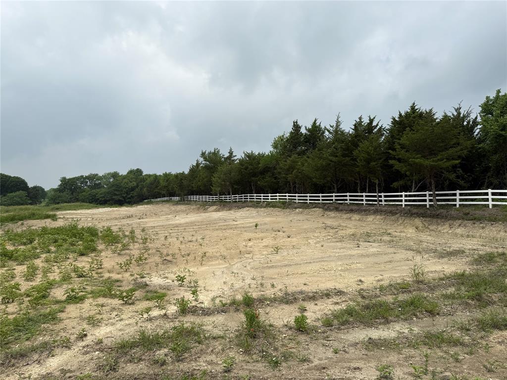 738 Campground Road Sherman, TX 75090 - Photo 13 of 40