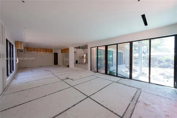 $9,500,000 | 18770 Northeast 22nd Avenue, Miami, FL 33180