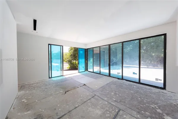 $9,500,000 | 18770 Northeast 22nd Avenue, Miami, FL 33180