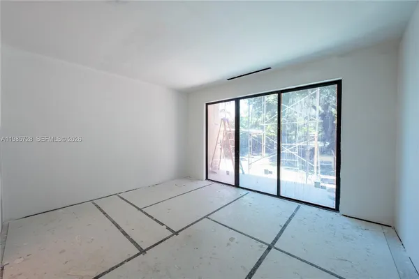 $9,500,000 | 18770 Northeast 22nd Avenue, Miami, FL 33180