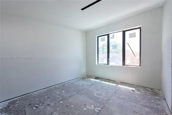 $9,500,000 | 18770 Northeast 22nd Avenue, Miami, FL 33180