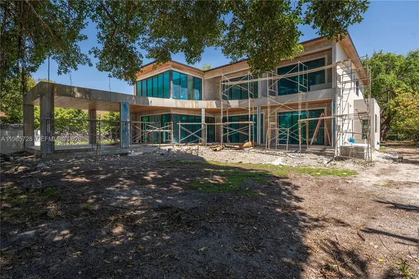 $9,500,000 | 18770 Northeast 22nd Avenue, Miami, FL 33180