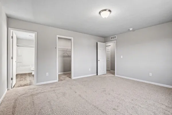 $399,900 | 3995 Sugarsand Lane, Bridgman, MI 49106