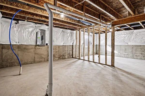 $399,900 | 3995 Sugarsand Lane, Bridgman, MI 49106