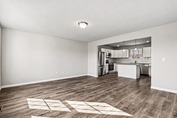 $399,900 | 3995 Sugarsand Lane, Bridgman, MI 49106