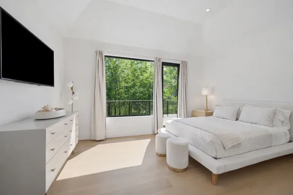 $175,000 | Undisclosed Address, Sag Harbor, NY 11963