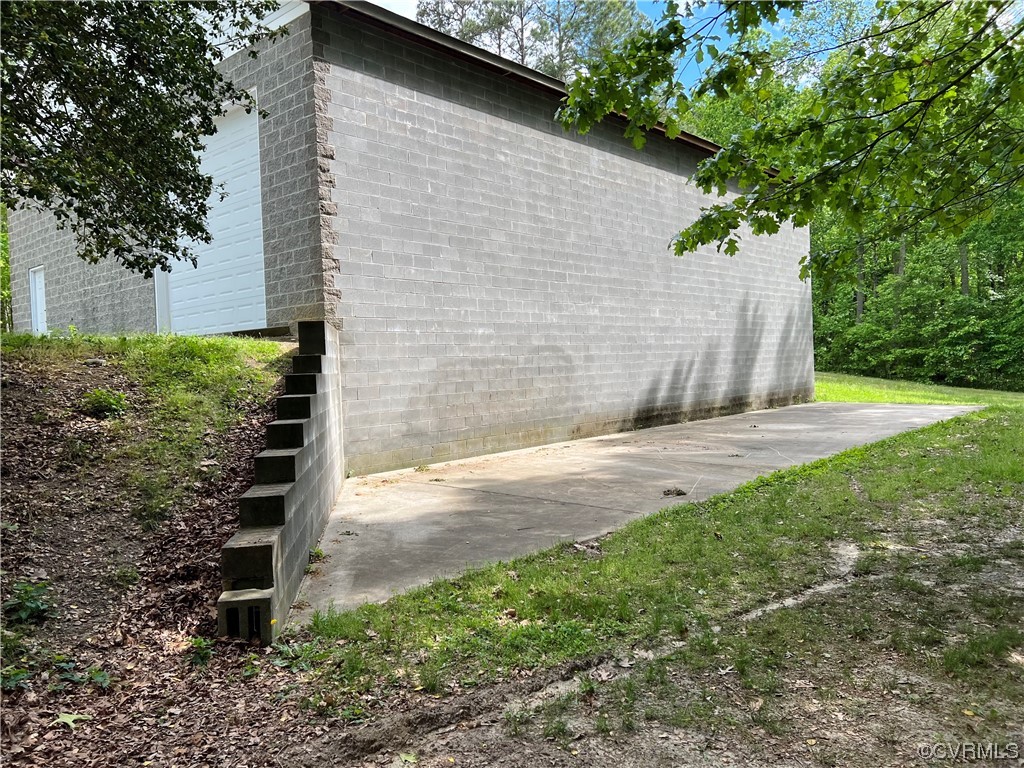 11100 Golden Leaf Road Chester, VA 23831 - Photo 39 of 39 a backyard of a house with lots of green space