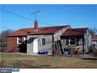 116 Valley View Road East Norriton, PA 19401 - Photo 3 of 12 Exterior Back