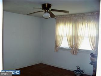 116 Valley View Road East Norriton, PA 19401 - Photo 9 of 12 Bedroom - Main