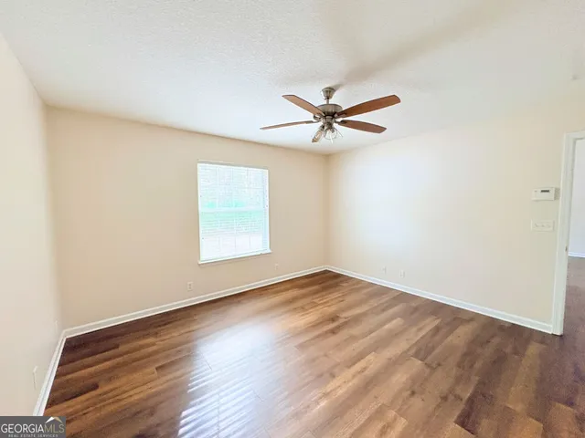 $1,800 | 102 Lake Victoria Drive, Kingsland, GA 31548