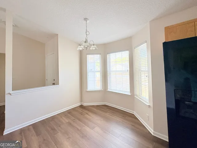 $1,800 | 102 Lake Victoria Drive, Kingsland, GA 31548