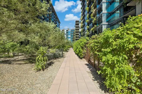 $1,599,000 | 7180 East Kierland Boulevard, Unit 218, Scottsdale, AZ 85254