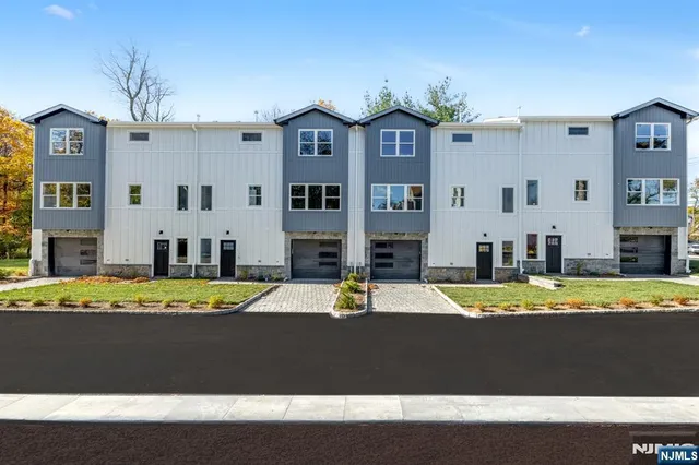 $1,150,000 | 94 West Main Street, Ramsey, NJ 07446