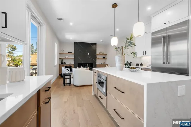 $1,150,000 | 94 West Main Street, Ramsey, NJ 07446