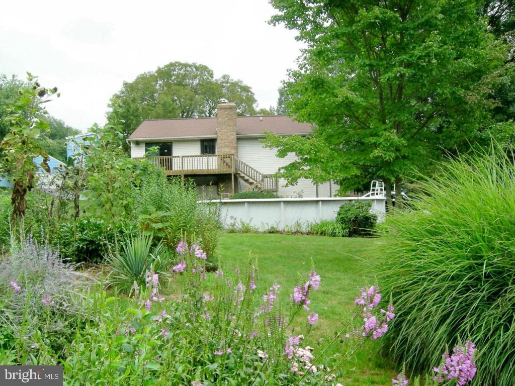 12 Karen Court Lititz, PA 17543 - Photo 11 of 16 Gallery Image 11
