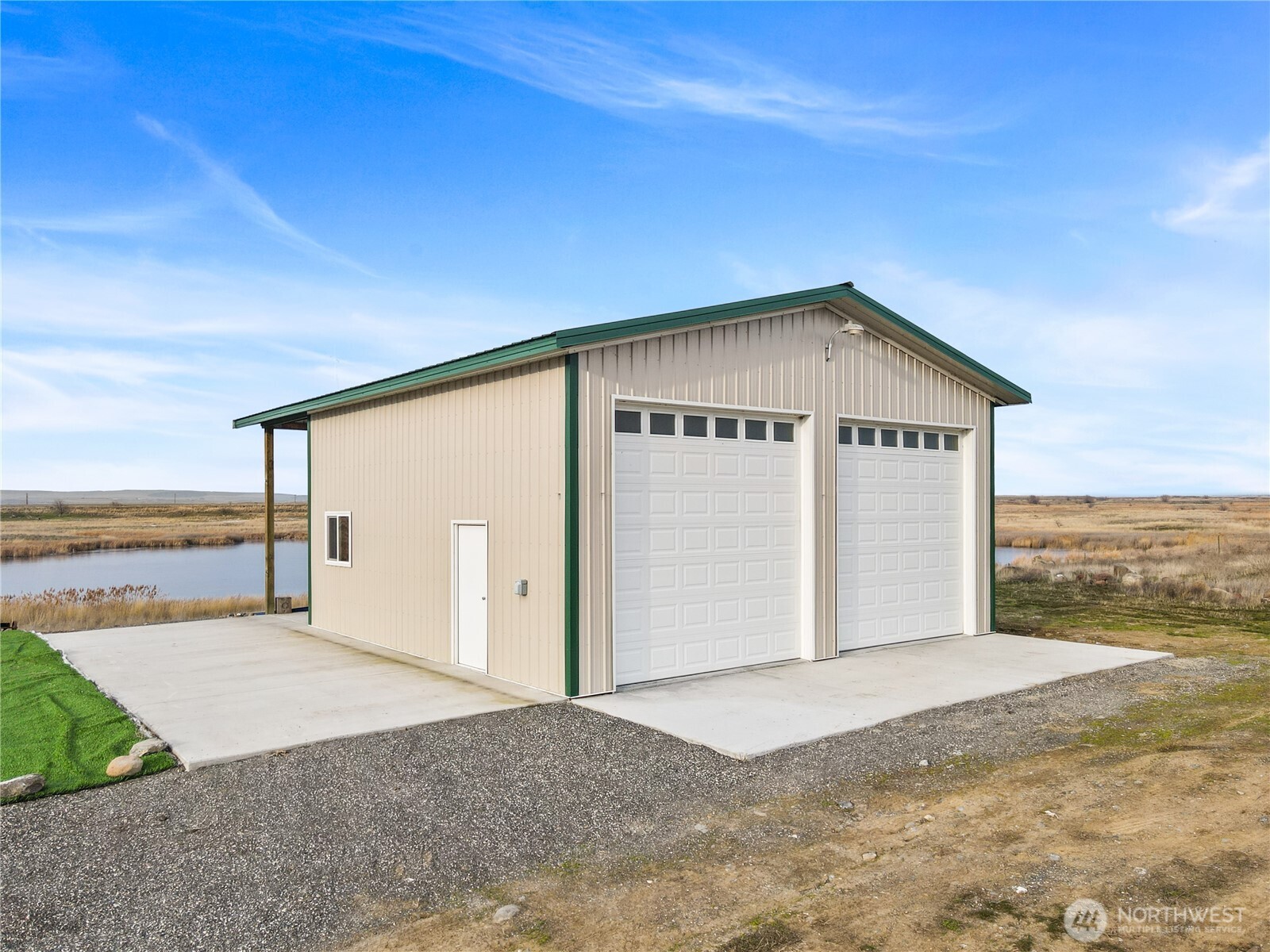 2624 Valley View Lane Othello, WA 99344 - Photo 2 of 38