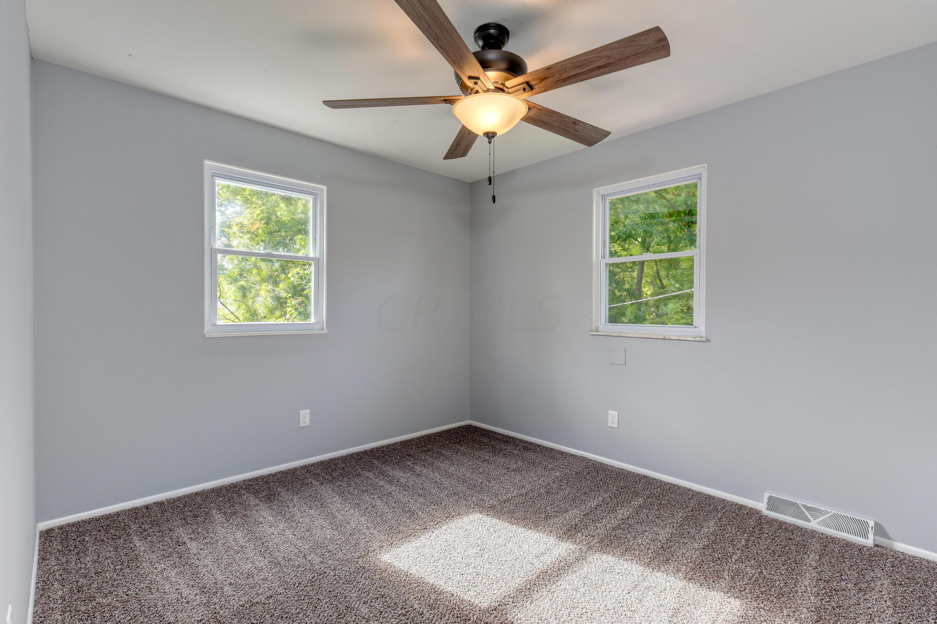 6471 Red Fox Road Reynoldsburg, OH 43068 - Photo 25 of 33 D631C96B-FC33-40D2-819B-8D9D96DFD61A
