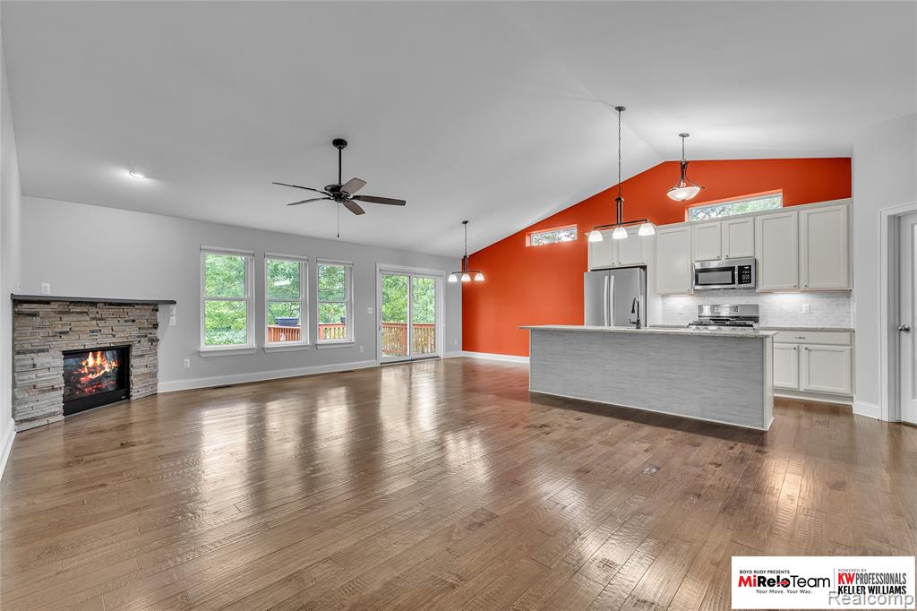 1909 Egret Pointe Howell, MI 48843 - Photo 8 of 45