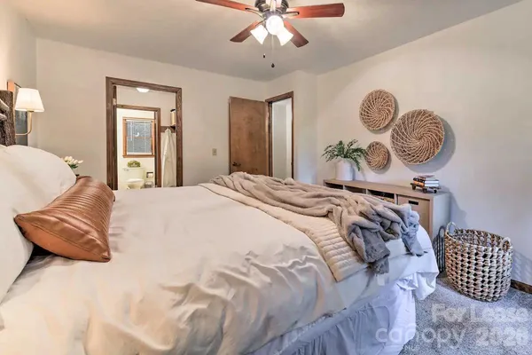 $2,100 | 106 Sage Court, Maggie Valley, NC 28751