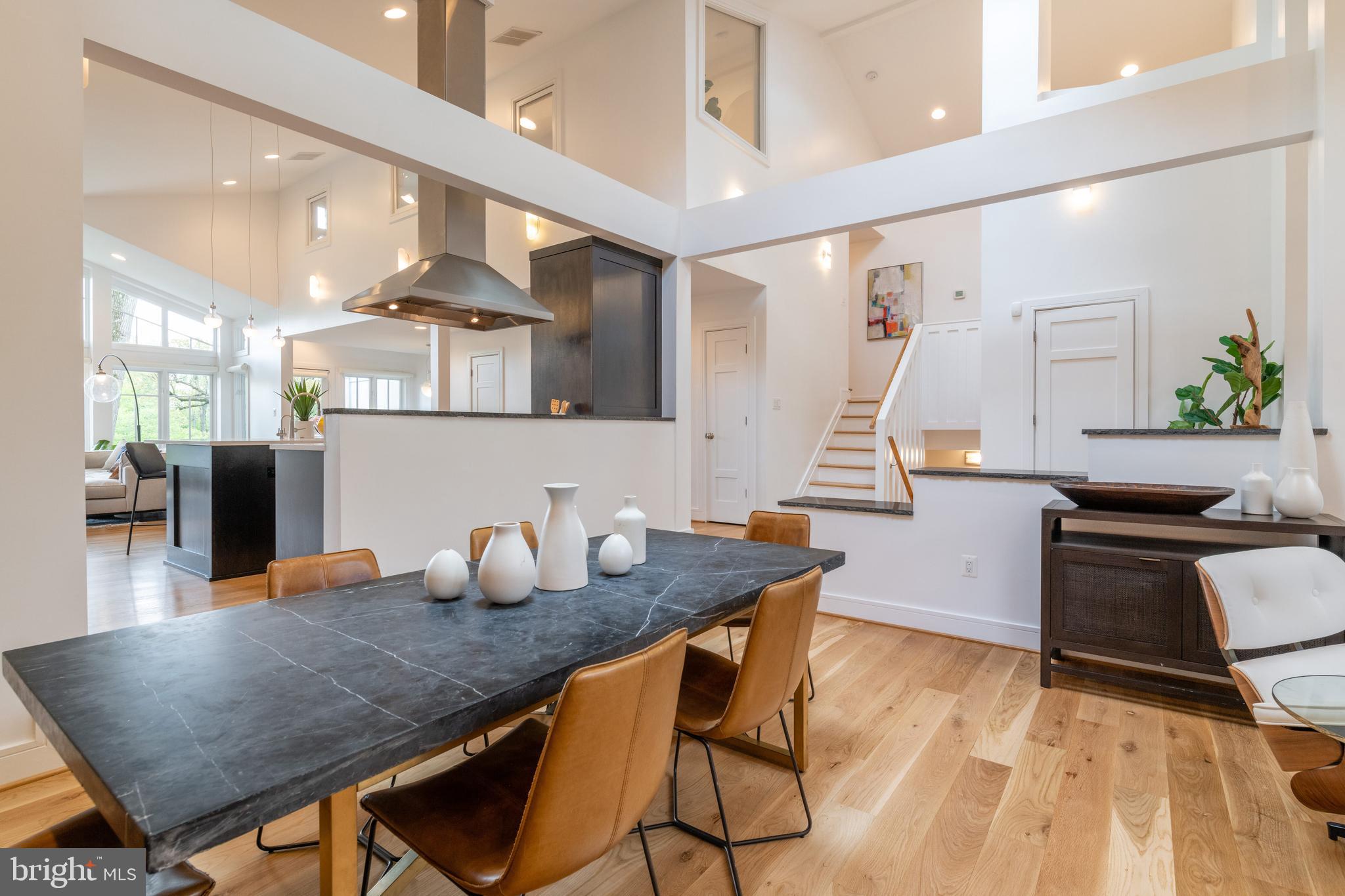 5409 Surrey Street Chevy Chase, MD 20815 - Photo 12 of 68