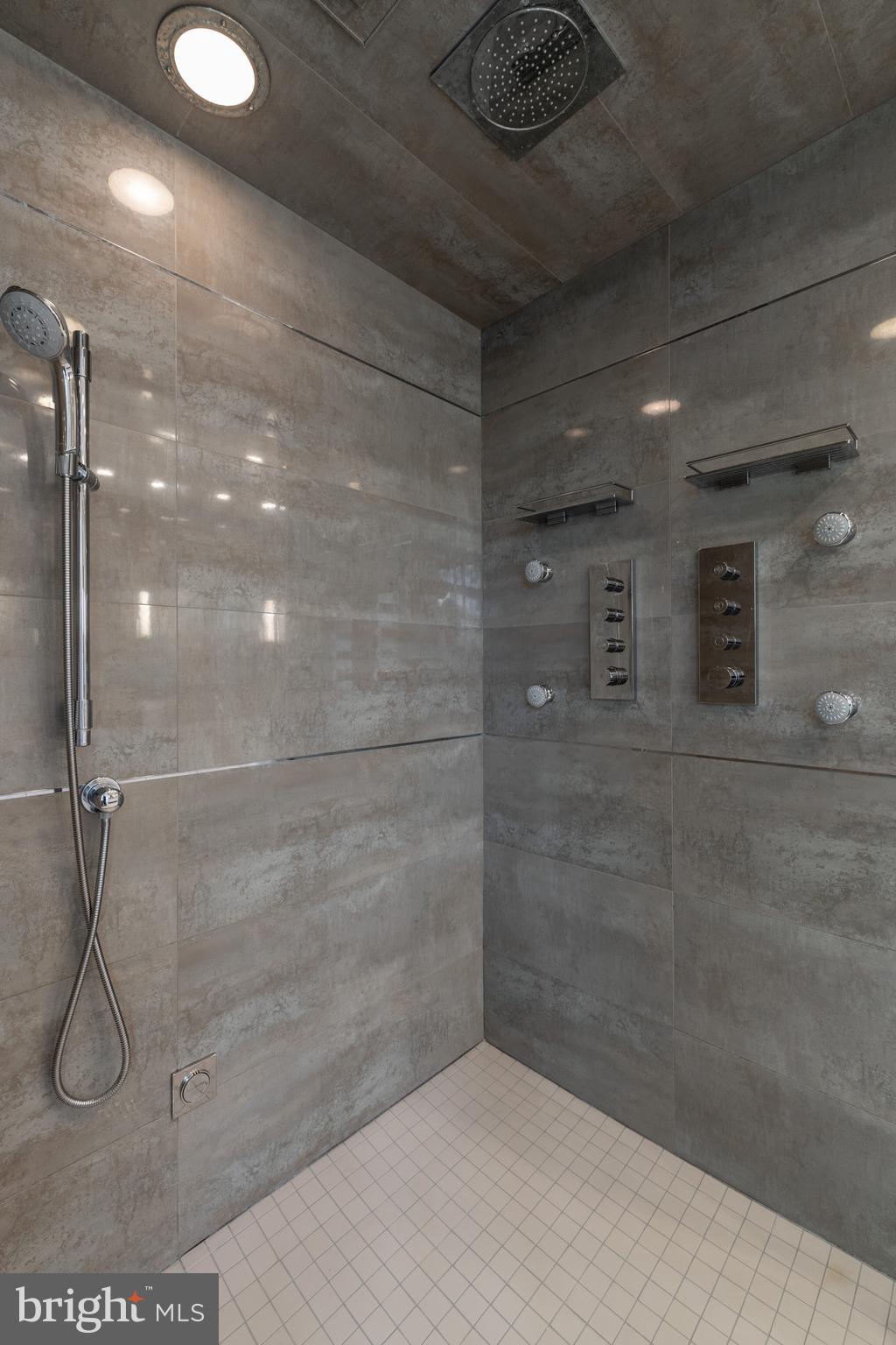 5409 Surrey Street Chevy Chase, MD 20815 - Photo 36 of 68