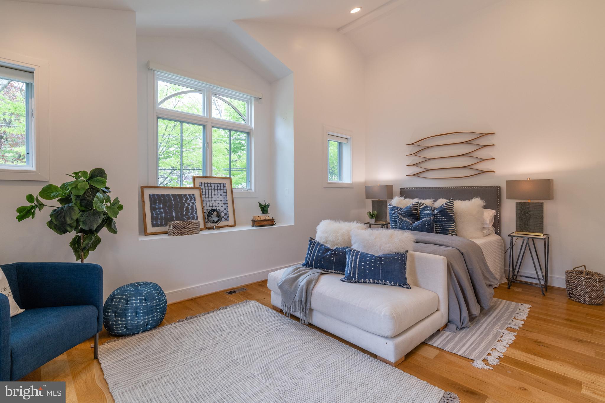 5409 Surrey Street Chevy Chase, MD 20815 - Photo 39 of 68