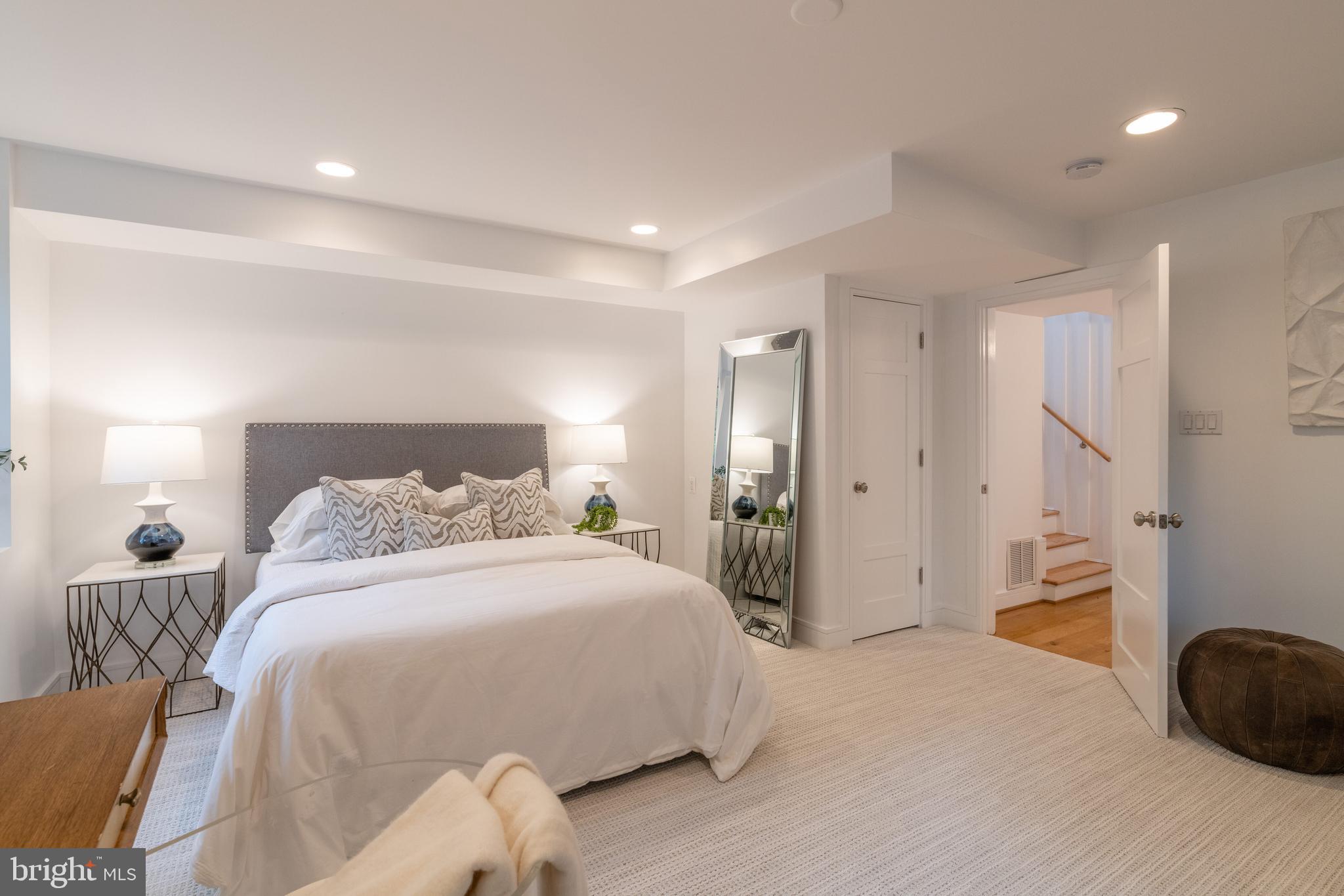 5409 Surrey Street Chevy Chase, MD 20815 - Photo 44 of 68