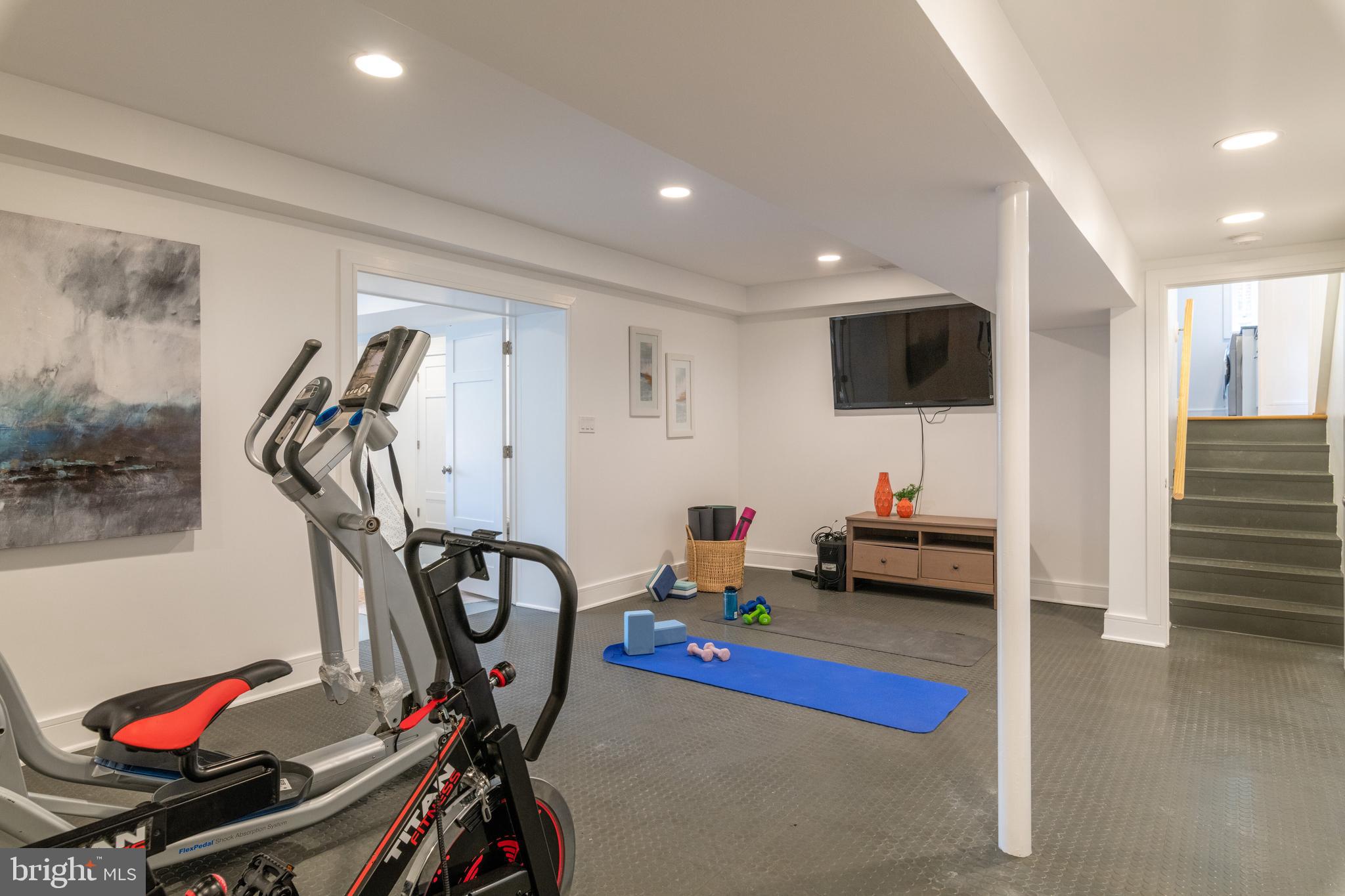 5409 Surrey Street Chevy Chase, MD 20815 - Photo 59 of 68