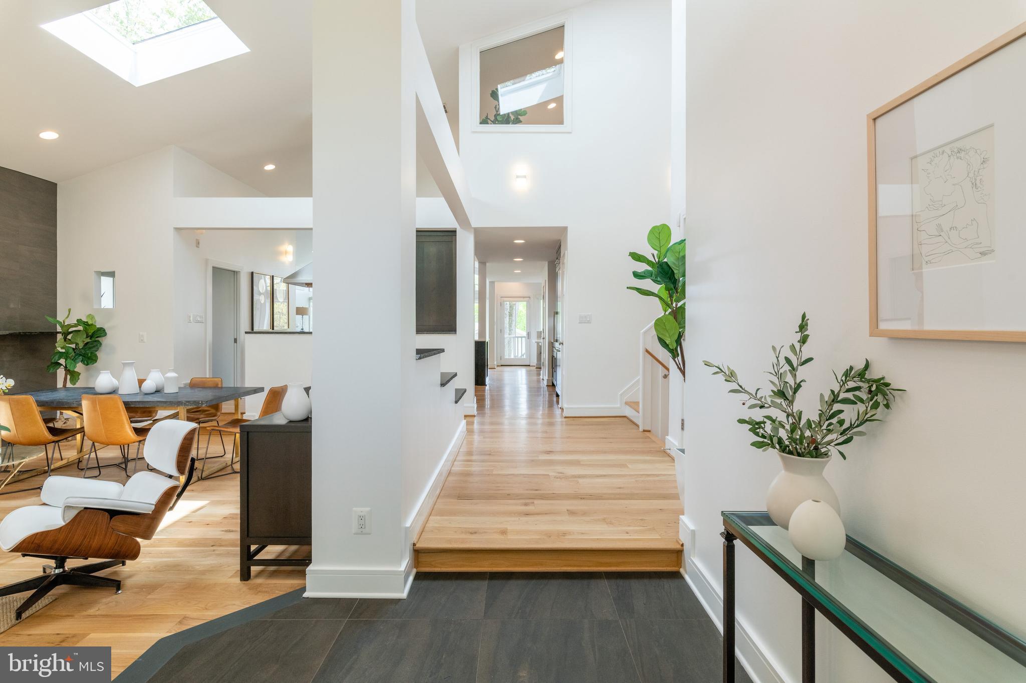 5409 Surrey Street Chevy Chase, MD 20815 - Photo 7 of 68