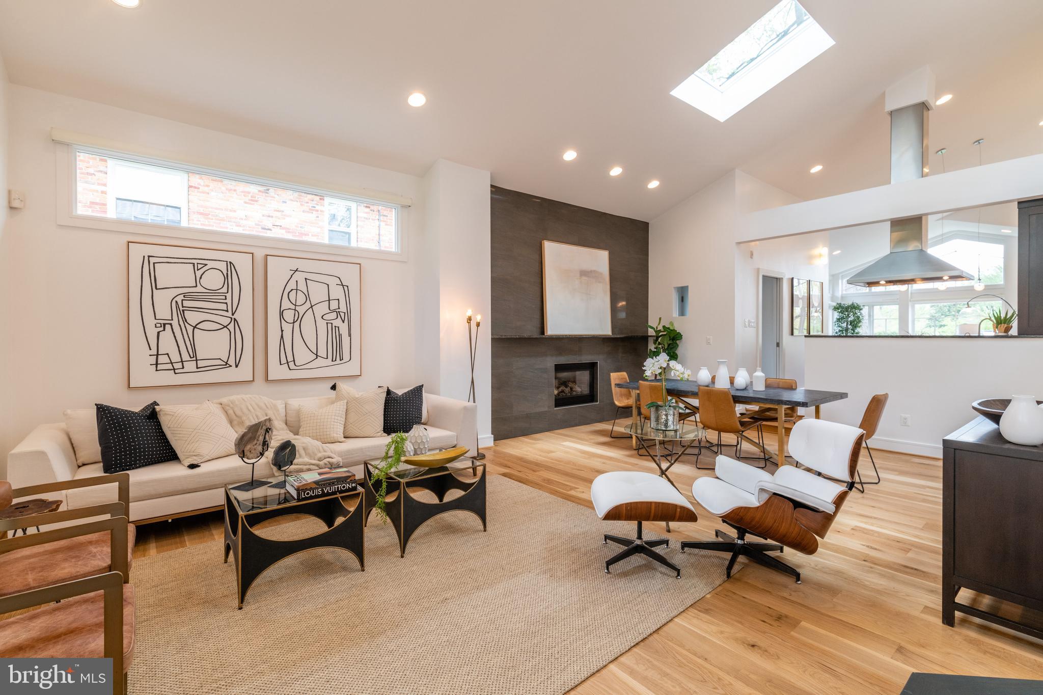 5409 Surrey Street Chevy Chase, MD 20815 - Photo 8 of 68