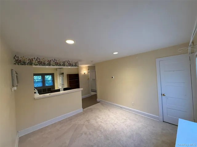 $3,600 | 63 Franklin Avenue, Glen Cove, NY 11542