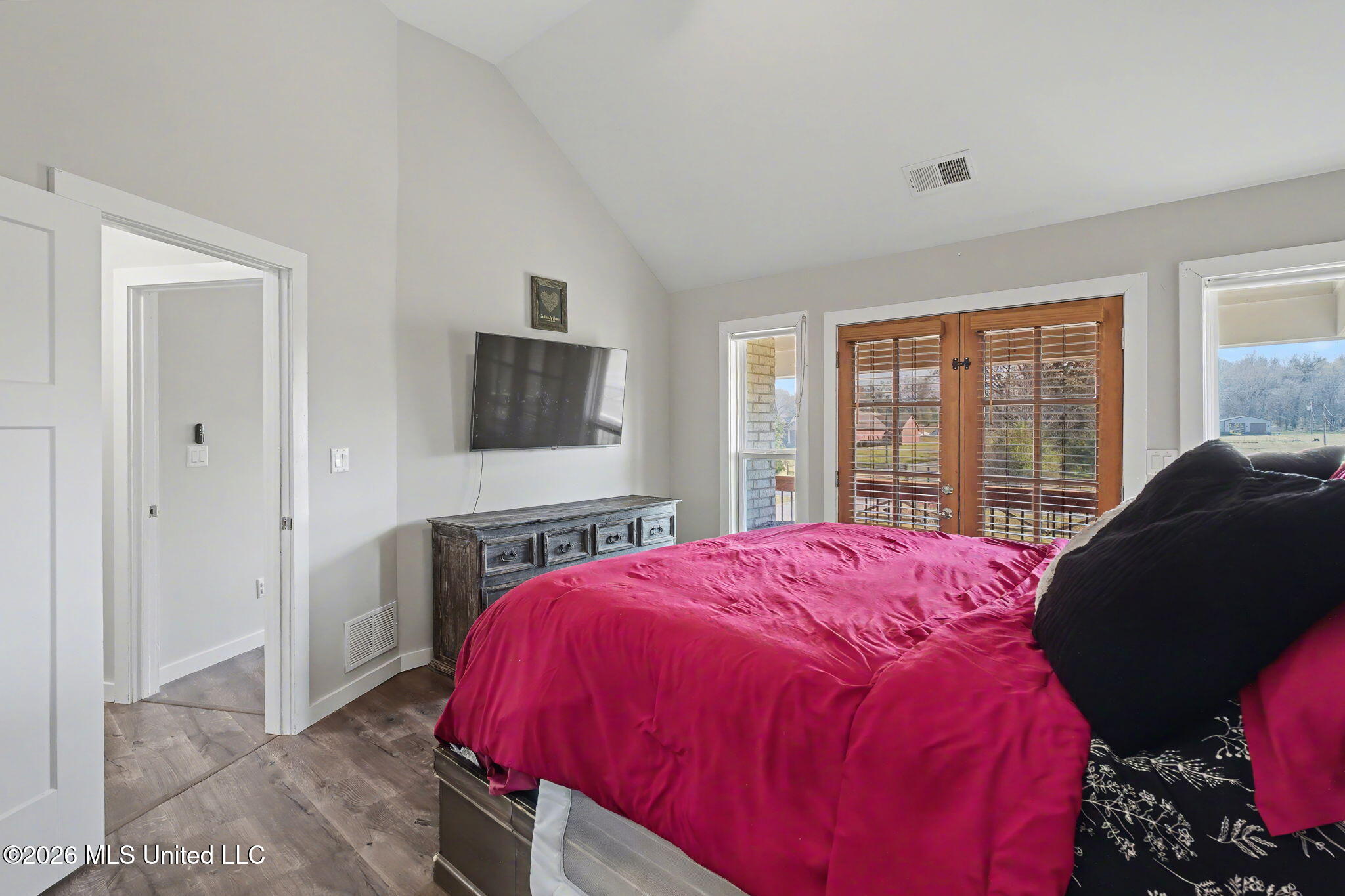 1198 Taska Road Red Banks, MS 38661 - Photo 21 of 32 22-web-or-mls-1198 Taska Rd-21