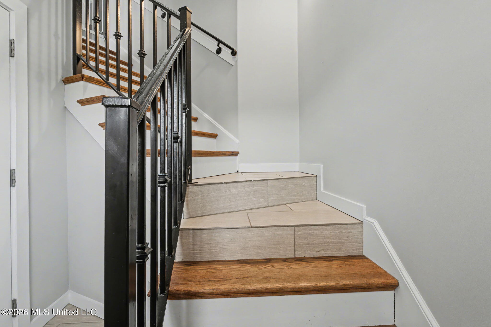 1198 Taska Road Red Banks, MS 38661 - Photo 6 of 32 7-web-or-mls-1198 Taska Rd-6