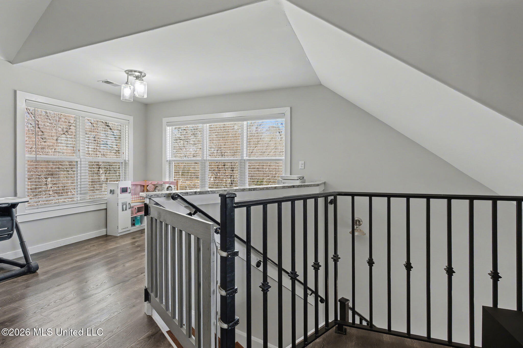 1198 Taska Road Red Banks, MS 38661 - Photo 7 of 32 8-web-or-mls-1198 Taska Rd-7