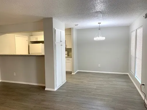 $1,425 | 11800 Alpheus Avenue, Unit B, Austin, TX 78759