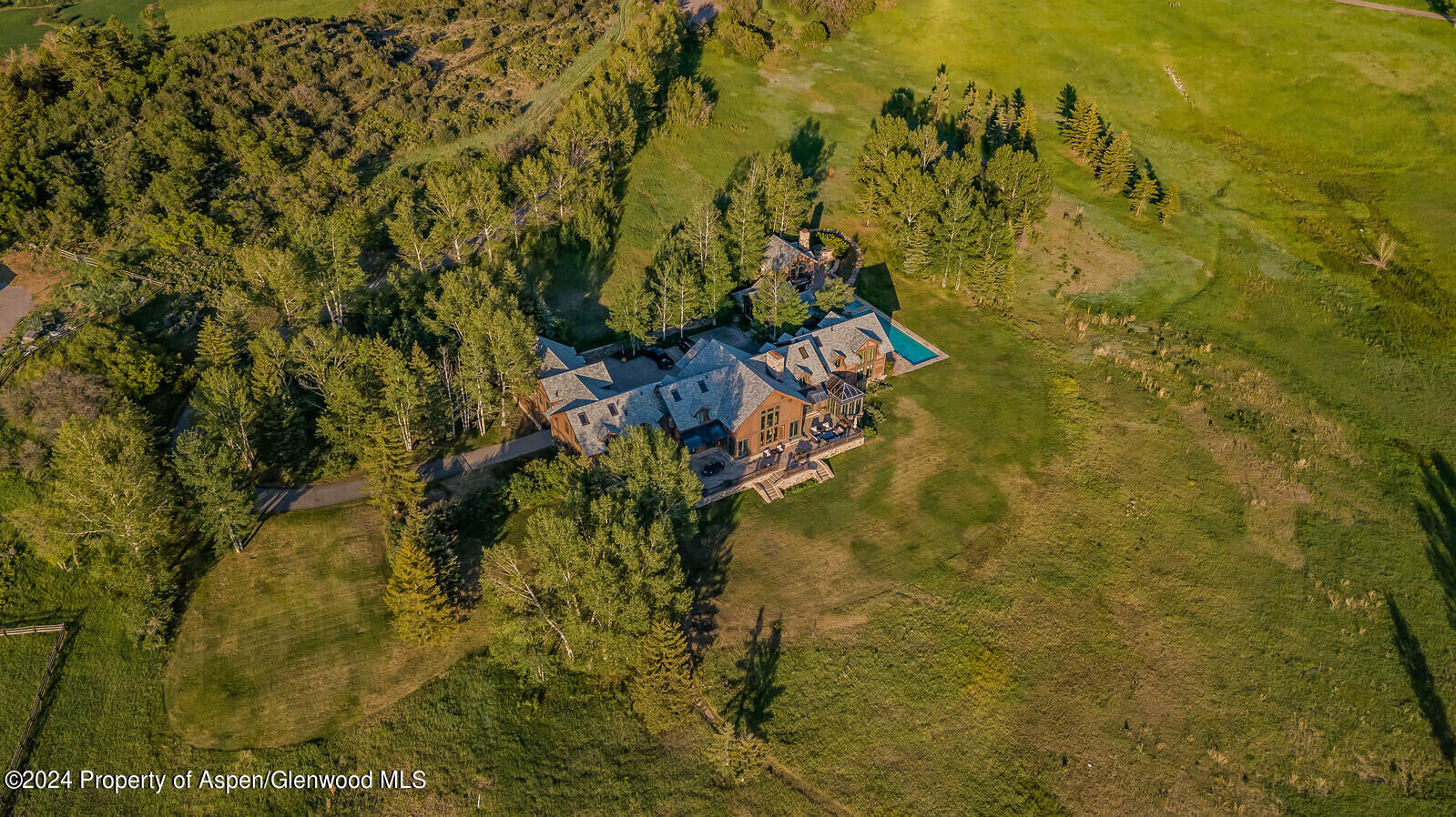 1200 Kessler Drive Aspen, CO 81612 - Photo 48 of 58 a view of a small yard