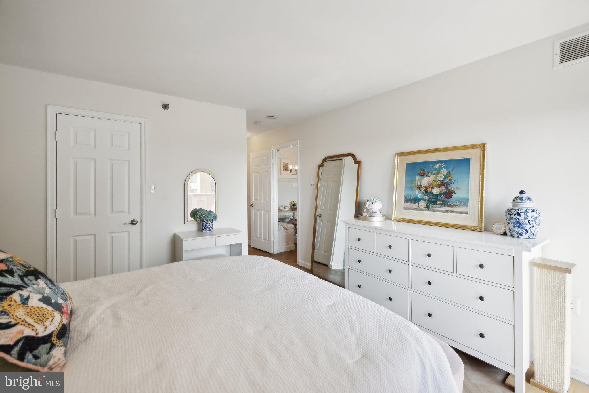 1301 North Courthouse Road, Unit 602 Arlington, VA 22201 - Photo 16 of 34