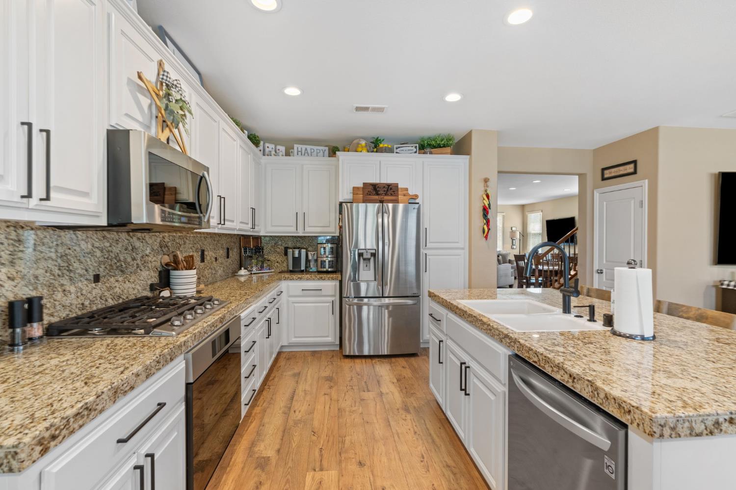 175 Feverfew Street Manteca, CA 95337 - Photo 23 of 59