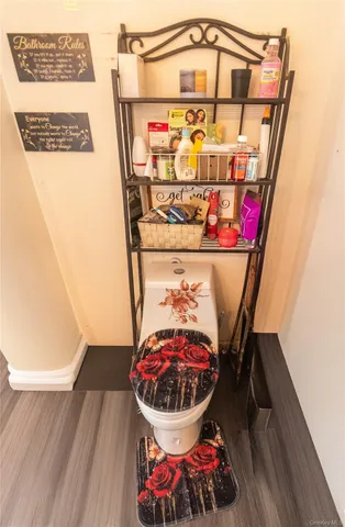 a room with furniture and flower pot