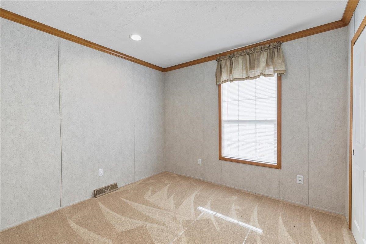 18 Willow Road Newton, NH 03858 - Photo 15 of 26