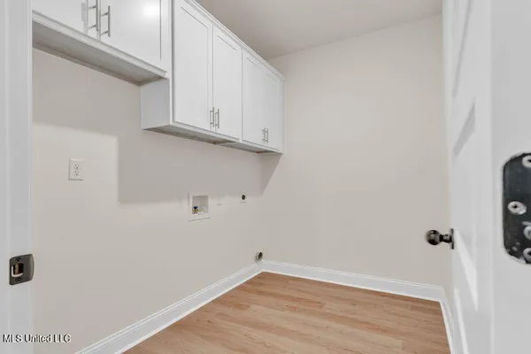 $545,000 | 2007 College Road, Southaven, MS 38672