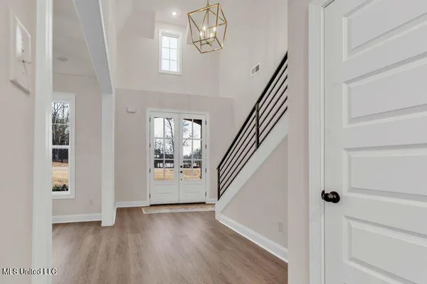 $545,000 | 2007 College Road, Southaven, MS 38672