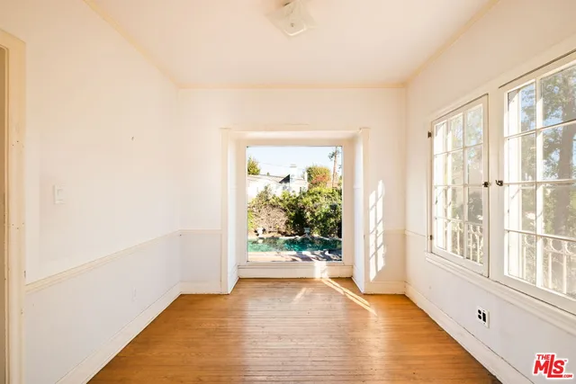 $3,547,000 | 2242 North Catalina Street, Los Angeles, CA 90027