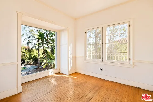 $3,547,000 | 2242 North Catalina Street, Los Angeles, CA 90027