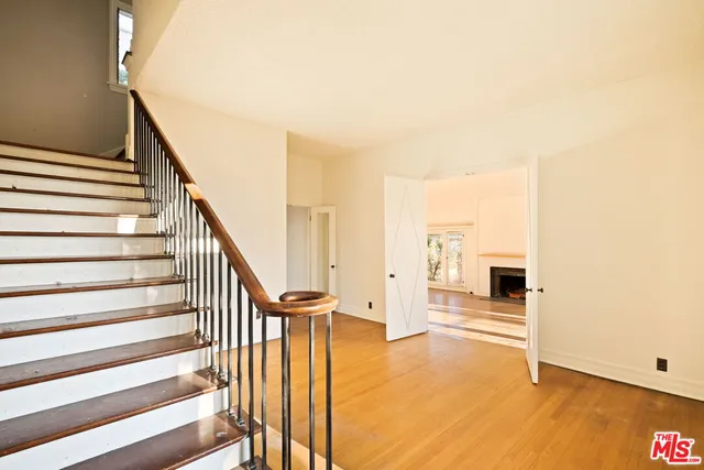 $3,547,000 | 2242 North Catalina Street, Los Angeles, CA 90027