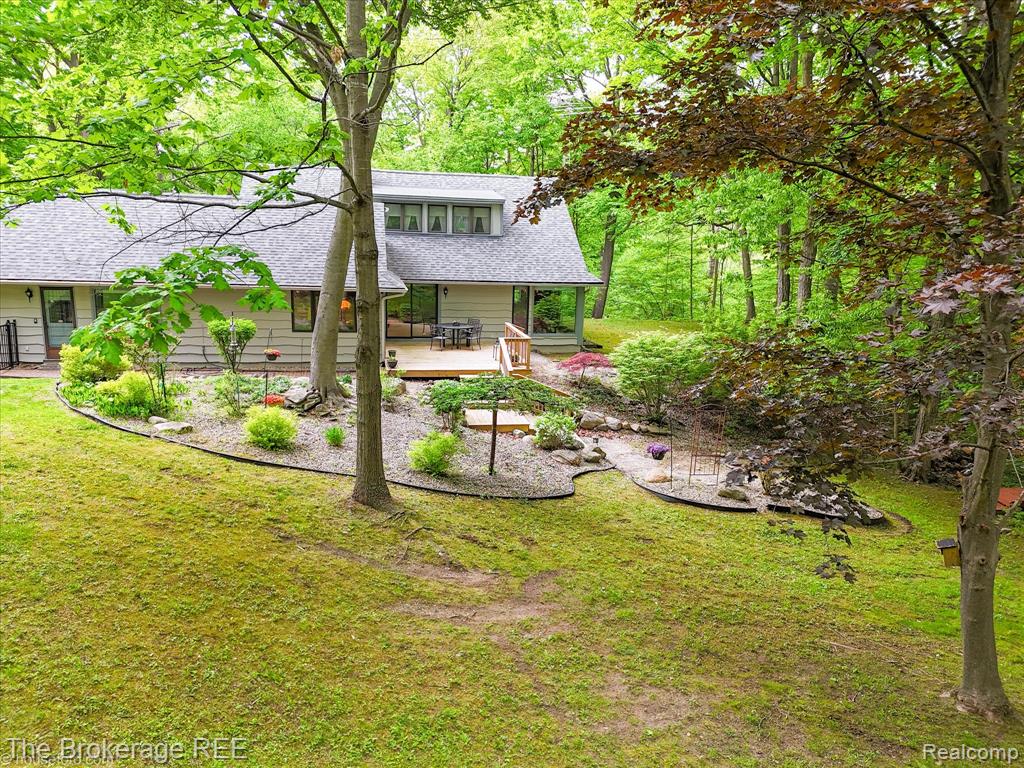 605 Morrish Road Flushing, MI 48433 - Photo 36 of 41
