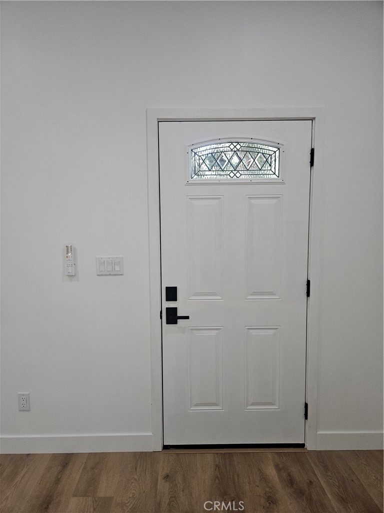 6955 Rhea Reseda, CA 91335 - Photo 2 of 16 Front door entrance