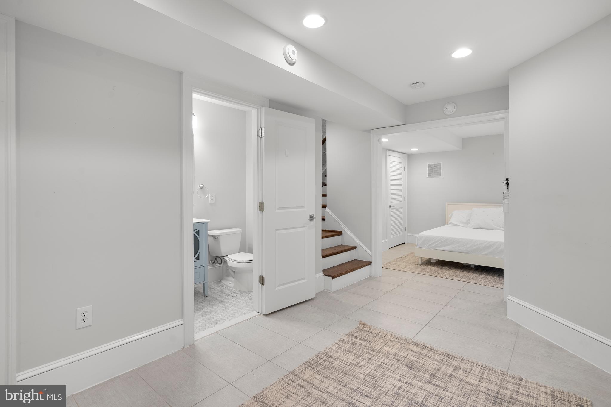 3322 Prospect Street Northwest Washington, DC 20007 - Photo 25 of 32